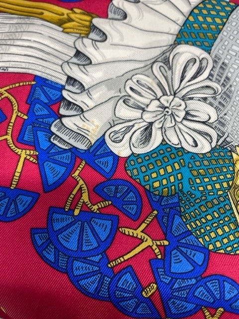 エルメススカーフのカビシミ染み抜き事例（5，500円税込